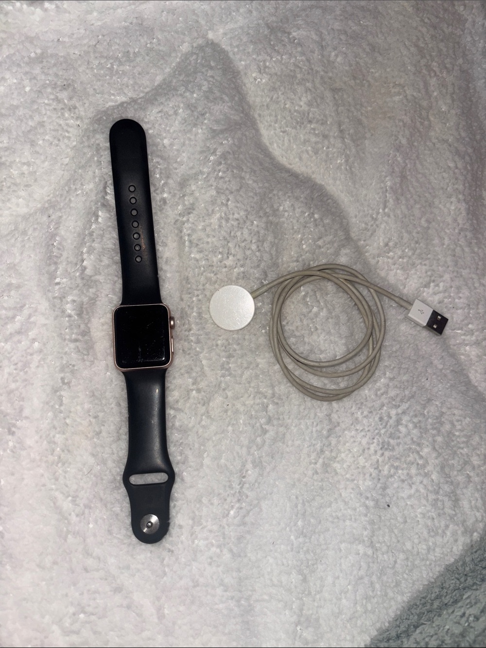 Apple Watch Series 3 GPS LTE 38mm Rose Gold w Black Sports Band w Charger